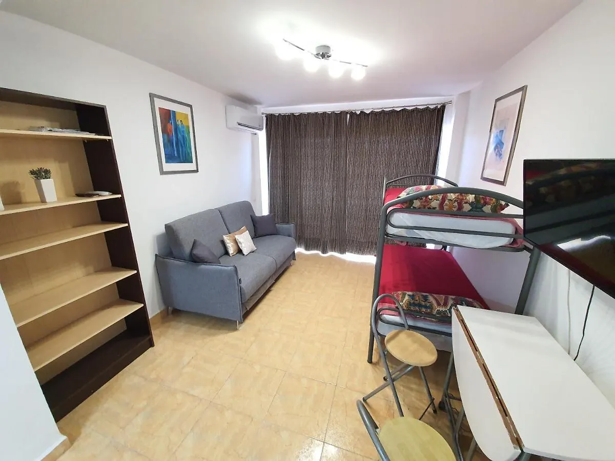 Estudio Rose'N Pool Roses Apartmán