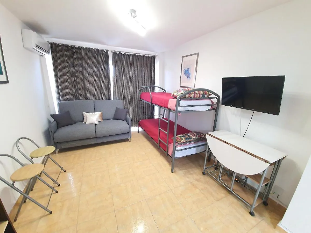 Estudio Rose'N Pool Roses Apartmán