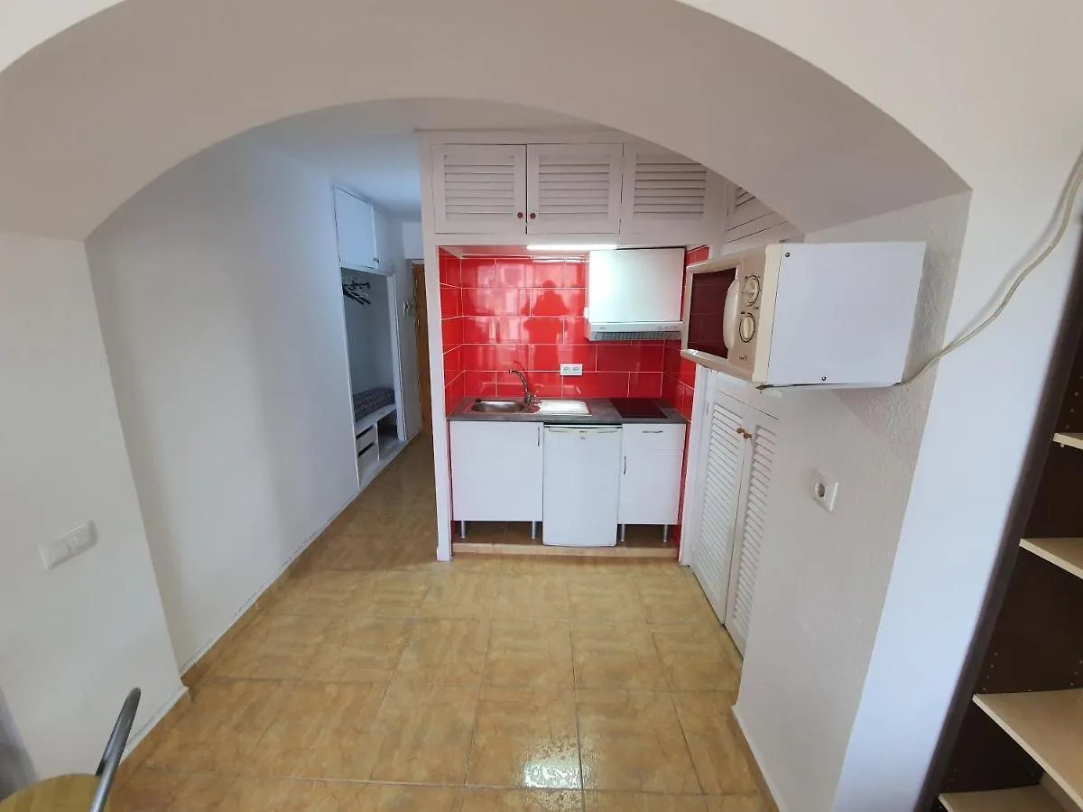 Estudio Rose'N Pool Roses Apartmán