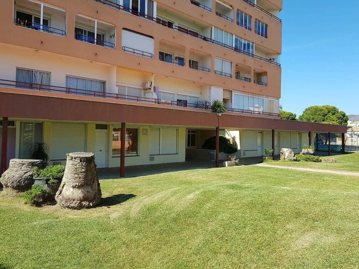 Estudio Rose'N Pool Roses Španělsko